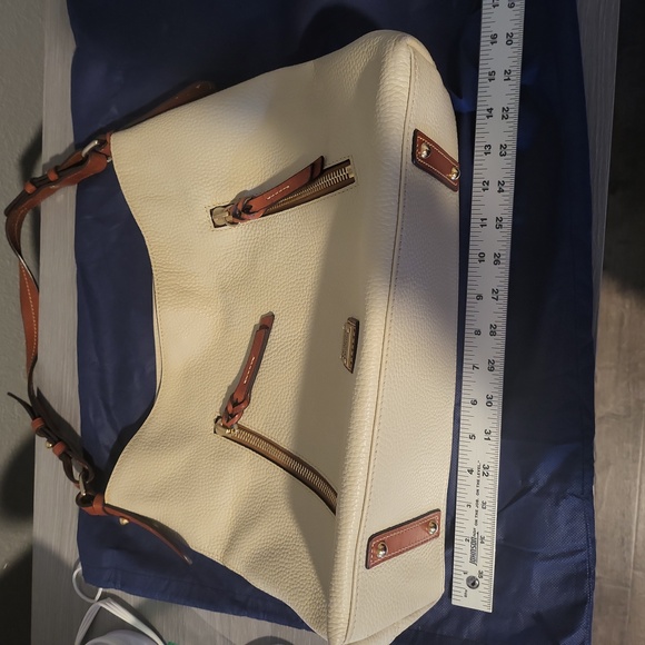 DOONEY & BOURKE Pebble Bag - Picture 12 of 14